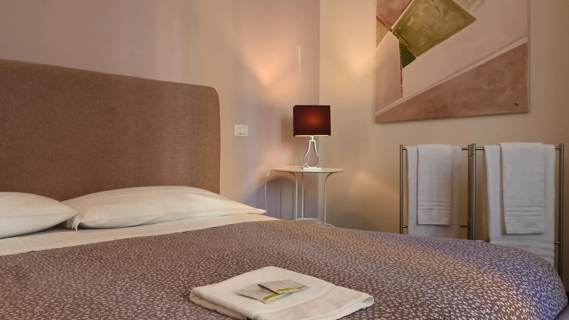 Dimora Montecchi Hotel Verona Italien